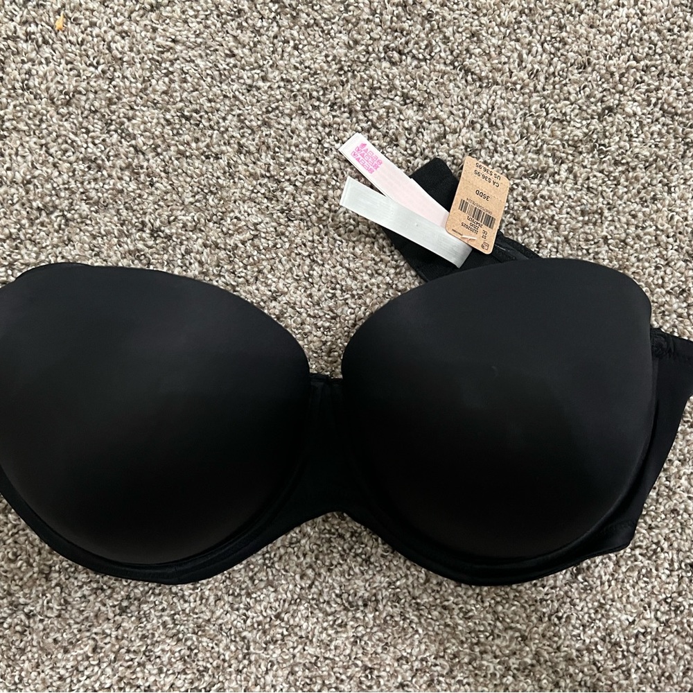 Victoria Secret Push Up shoulder/strapless Bra